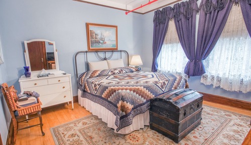 Family Suite, 2 Bedrooms, Private Bathroom (King Two Bedroom Suite)