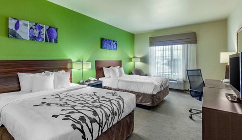 Standard Room, 2 Queen Beds, Non Smoking