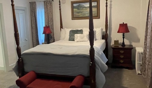 Zadock Hard's Room