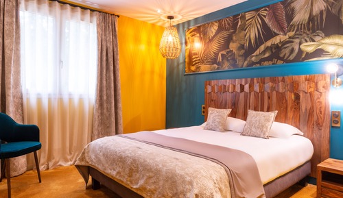 DOUBLE ROOM ELEGANCE