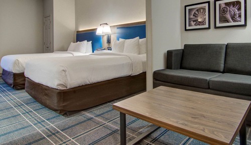 Suite, Multiple Beds, Non Smoking