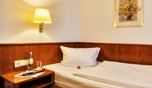 Comfort Single Room