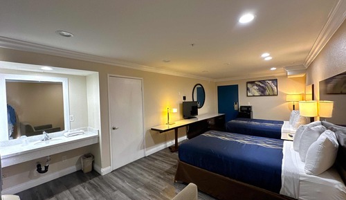 Standard Room, 2 Double Beds