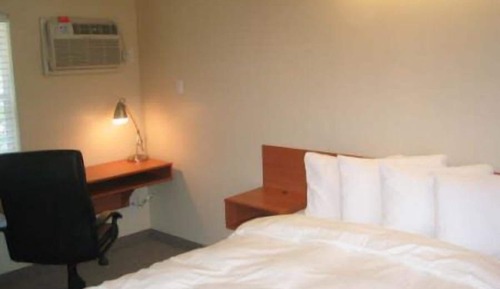 Standard Room, 1 Queen Bed, Non Smoking
