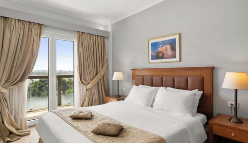 Suite, 1 Bedroom, Lake View