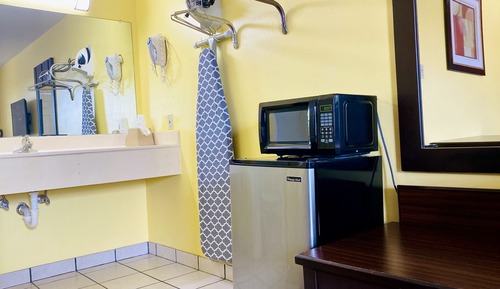 Room, 1 King Bed, Non Smoking