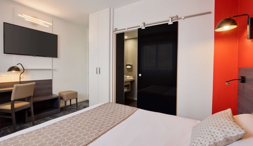 Superior Room, 1 Queen Bed, Non Smoking (Twin bed on request)