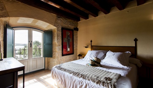 Basic Double Room