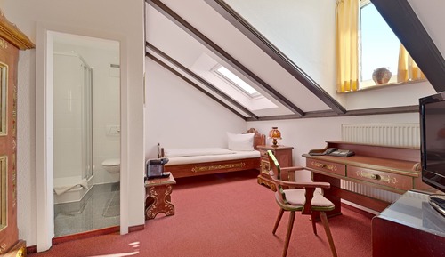 Romantic Single Room