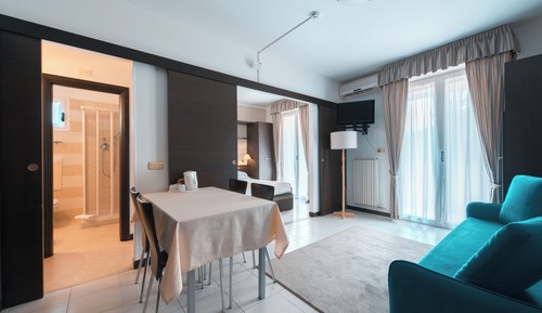Executive Condo, 1 Bedroom