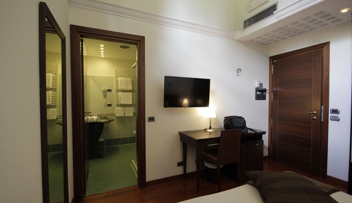 Double Room Single Use