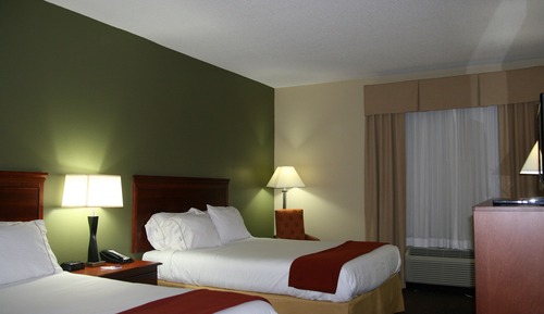 Standard Room, 2 Queen Beds, Accessible (Communications, Tub)