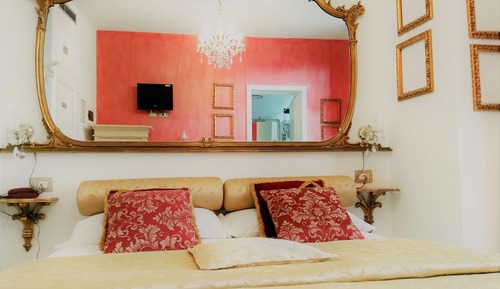 Classic Double or Twin Room