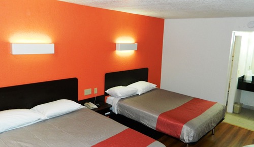 Standard Room, 2 Queen Beds, Non Smoking