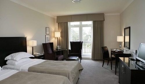 Superior Room, 1 King Bed (Deluxe King)