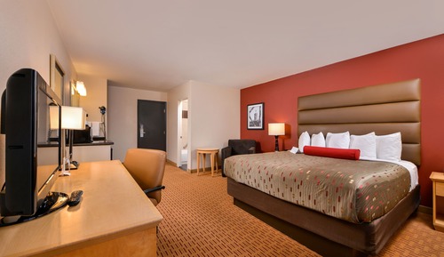 Standard Room, 1 King Bed