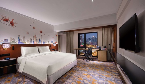 KING ONE BEDROOM SUITE