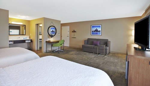Suite, Two Queen Beds, Non-Smoking