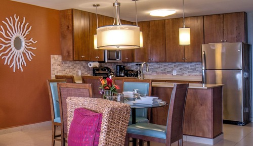 Deluxe Suite, 1 Bedroom, Kitchenette, Oceanfront