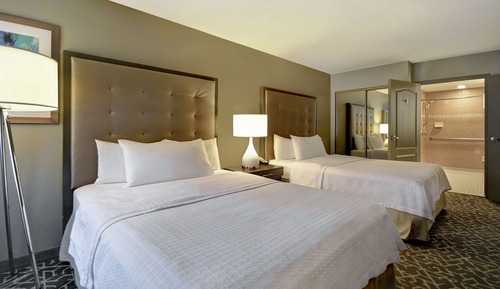 Suite, 2 Queen Beds, Accessible (Hearing)