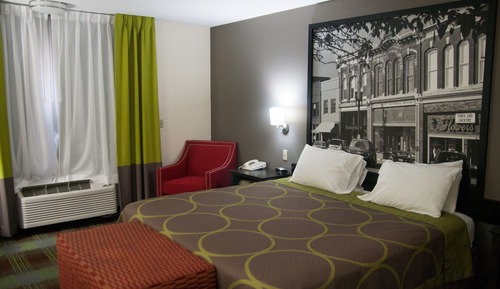 Studio Suite, 1 King Bed, Non Smoking