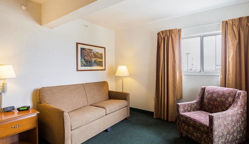 Suite, Multiple Beds, Non Smoking