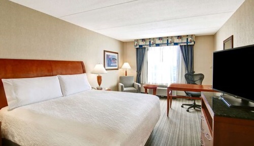 Room, 1 King Bed, Accessible
