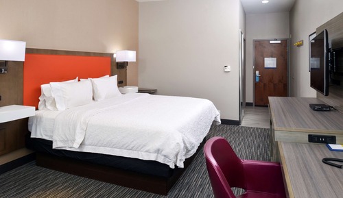 One king bed ns