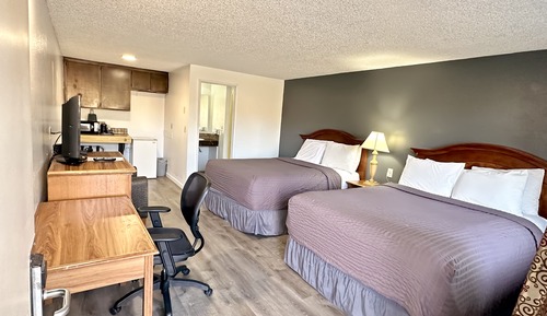 Standard Room, 2 Queen Beds - Pet Friendly