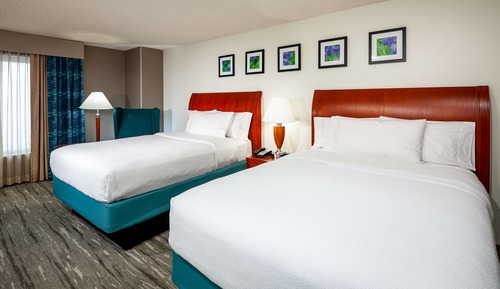 Room, 2 Queen Beds, Non Smoking (Drinks & Snacks)