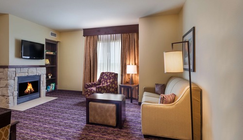 Suite, 1 King Bed, Fireplace