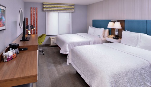 Room, 2 Queen Beds, Accessible, Non Smoking