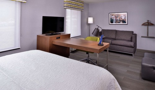One king studio suite