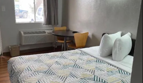Standard Room, 1 Queen Bed, Non Smoking