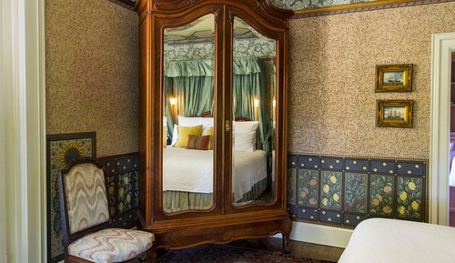 Superior Room, 1 King Bed, Balcony, Garden View (Robert and Julia Simpson)