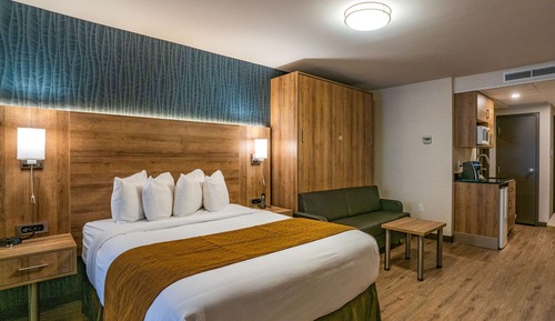 Suite, Multiple Beds, Non Smoking (Efficiency)