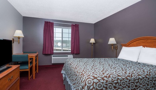 Room, 1 King Bed, Non Smoking