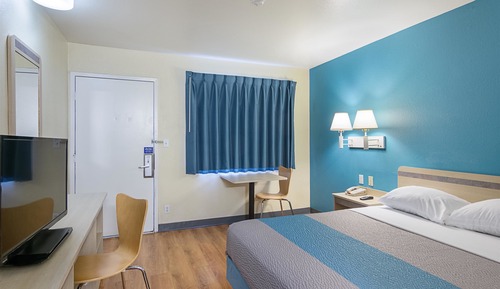 Standard Room, 2 Double Beds, Non Smoking