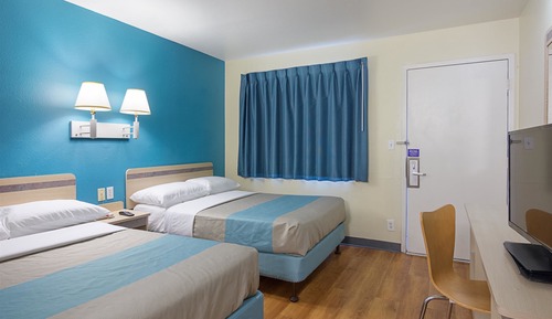 Deluxe Room, 2 Double Beds, Non Smoking, Refrigerator & Microwave