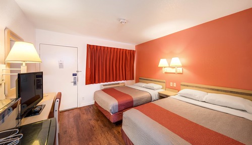 Deluxe Room, 2 Double Beds, Accessible, Smoking