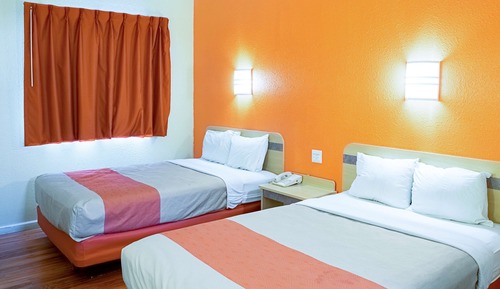 Standard Room, 2 Double Beds, Non Smoking