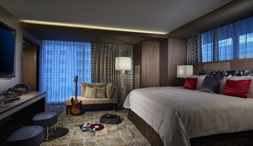 West Tower Gold Suite