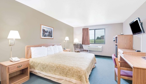 Room, 1 King Bed, Non Smoking