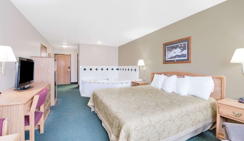 Studio Suite, 1 King Bed, Non Smoking