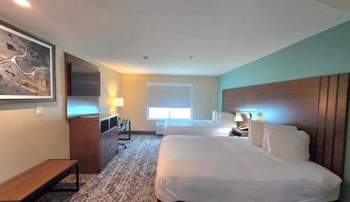 Suite, 2 Queen Beds, Non Smoking, Refrigerator & Microwave