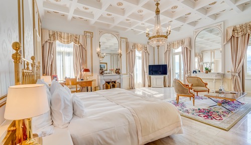 Suite (Ritz)