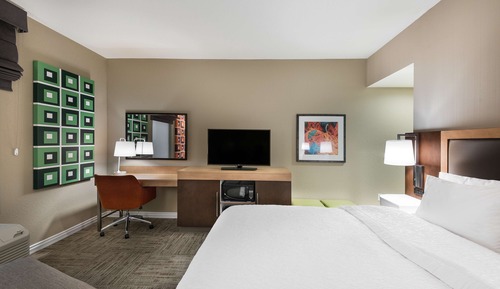 Room, 1 King Bed, Non Smoking