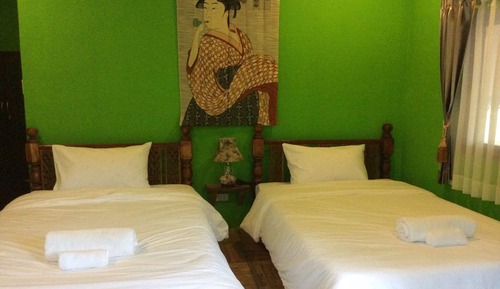 Bungalow Twin Room