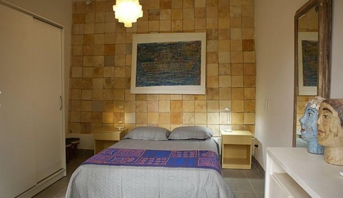 Room, Balcony