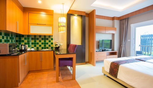 Family Room, 2 Bedrooms, Kitchenette